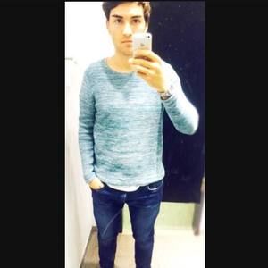 Meet your Posher, Roberto c